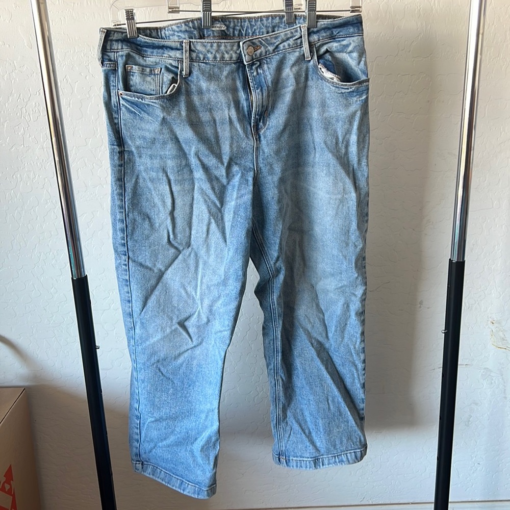 Light Blue Mid Rise Jeans